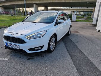 ford focus 1.0 benzin - 2