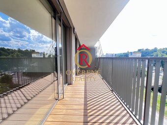 Na prenájom štýlový 3-izbový byt v novostavbe blízko centra  - 2