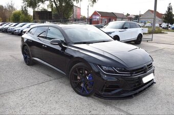 Volkswagen Arteon 2.0 TSI R 4Motion DSG - 2