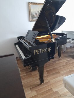 Predám koncertne  krídlo Petrof - 2