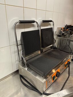Kontaktný gril - 2