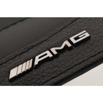 Mercedes-AMG mini penazenka - 2