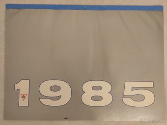 Predam zberatelske kalendare, kalendariky a vlajocky - 2