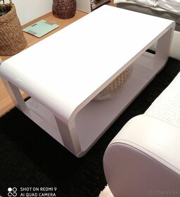 Krásny biely konferenčný stolík Kupeny za 400€ predám za 159 - 2