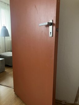 Darujem za odvoz dvere bezfalcové Vrakuňa - 2