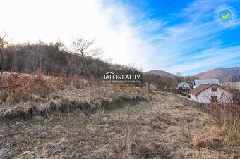 HALO reality - Predaj, pozemok pre rodinný dom 1344 m2 Dol - 2