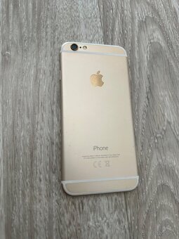 Predam iPhone 6 gold 32 GB. - 2