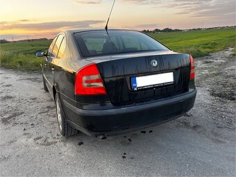 Škoda Octavia 2 1.6 benzin - 2