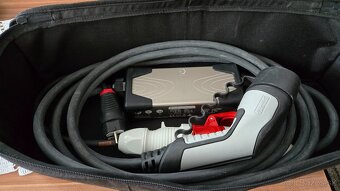Inteligentná prenosná nabíjačka TYP 2 EVELINE Max II 11kw - 2
