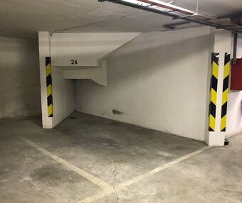 Garážové státie 12 m2 na Kríkovej ulici, Vila Lujza na preda - 2