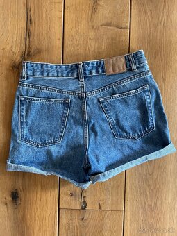 Damske džínsové šortky zn. Pull&Bear, EUR 34 - 2