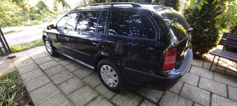 Škoda Octavia - 2