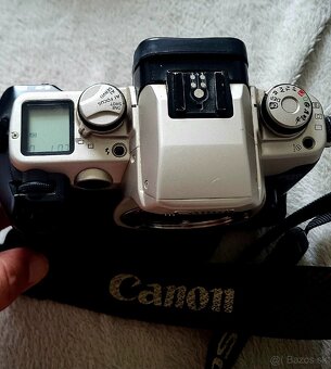 CANON EOS 50 + battery grip - 2