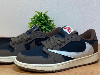 Air Jordan 1 Low Travis Scott “Cactus Jack” - 2