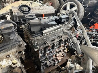 Predám motor A16XER UFWA D4FC KKDA BMP CAY CFHD D4FB - 2