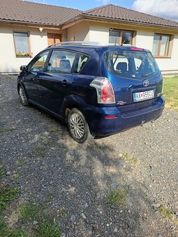 Corolla Verso - 2