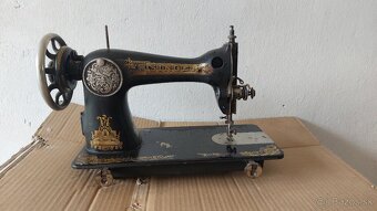 Sijaci stroj Singer - 2