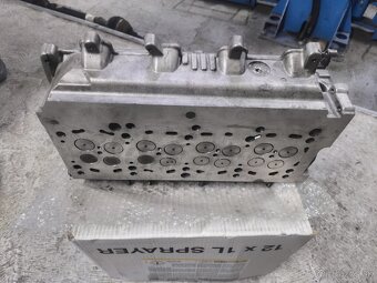 Hlava valcov 1.6 TDI 03L103373A - 2