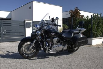 Kawasaki Vulcan VN 900 Classic - 2