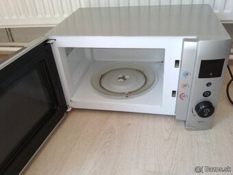 Mikrovlnka Electrolux EMS2020 - 2