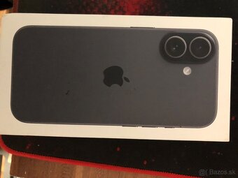 Predám iPhone 17 - 2