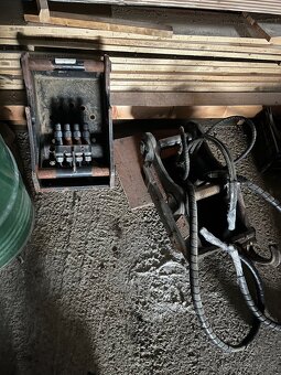 Jedinečná ponuka Rychloupinak Oilquick OQ45 - 2