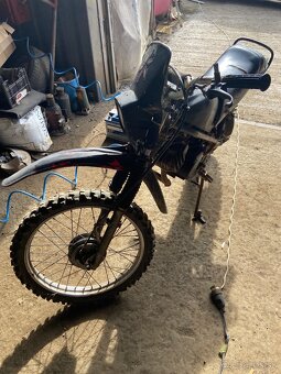 Honda 80 - 2