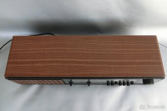 Rádio Saturn MR423 - 2