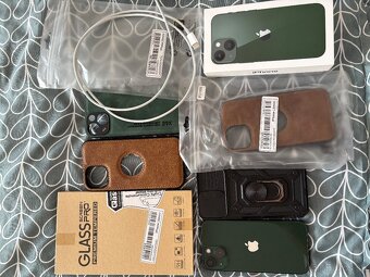 Predám iPhone Mini 13 Green 128GB - 2