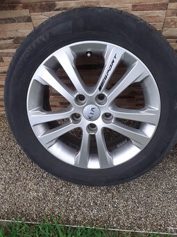 Hliníkové disky - originál KIA / 5x114,3 s letnými pneu R16 - 2