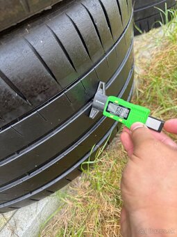 325/35 R22 Michelin - 2