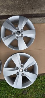5x112,r16-originál Škoda-6J,et48-top stav - 2