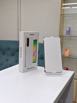 📱 Samsung Galaxy A56 256GB Light Gray | Nový, rozbalený kus - 2