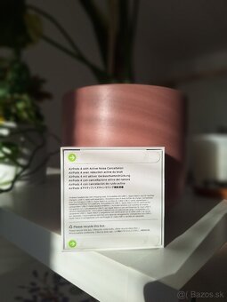 Slúchadlá Airpods 4 noise cancelling - 2