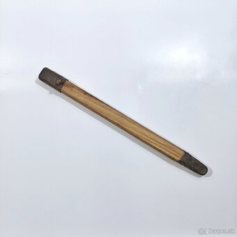 Stanové tyče a kolíky k celte - 2