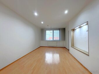 Na predaj 3 izbový byt v Gbeloch - 2