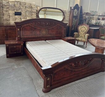 luxusná talianska postel - 2