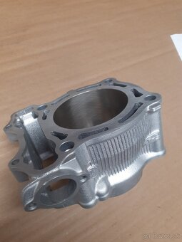 Valec YAMAHA YZF 250 - 2