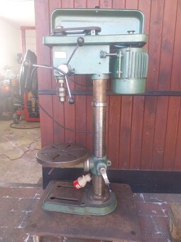 Stojanova vŕtačka 1 - 2