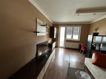 Prenájom bytu v centre Martina - 2