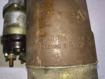 UAZ 452, sanitka, buchanka - 2