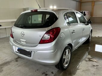 Opel Corsa 1.4 benzín automat 75tis.km - 2