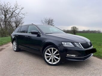 Škoda Octavia - 2