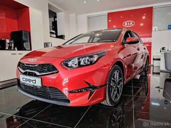 Kia Ceed 1,5 T-GDi 7DCT Gold - 2