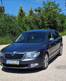Predám Škoda superb 3.6 v6 benzín - 2