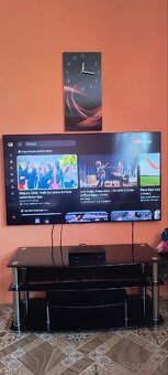 Samsung Smart 4K UHD Crystal 139 cm - 2