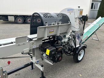 Benzínový štiepací poloautomat dreva LUMAG SSA500GH-PRO/S - 2