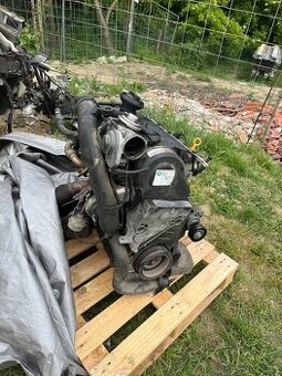 Motor z fabie 1 1.9 Tdi 74 kw - 2