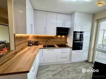 ZNÍŽENÁ CENA - novo-rekonštruovaný 3i byt - 2