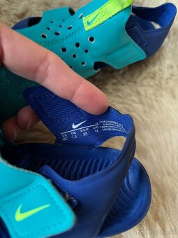 Detske sandále 25 - NIKE - 2